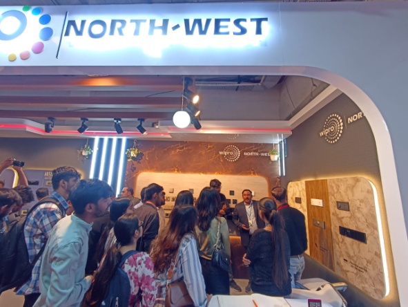 Suryadatta Students Gain Industry Insights at A&I Digest Annual Design Exhibition