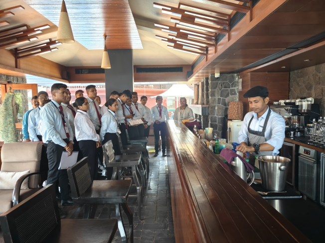 Industrial Visit to Bright Land Resort, Mahabaleshwar – Real-Time Hospitality Exposure for Hotel Management Students